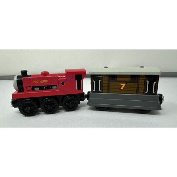 Thomas & Friends Gullane Ivo Hugh Red Train Engine + 7 Toby Car Magnetic Wooden - Picture 3 of 8